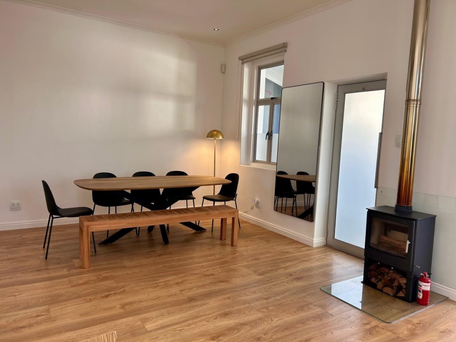 To Let 2 Bedroom Property for Rent in Sea Point Western Cape